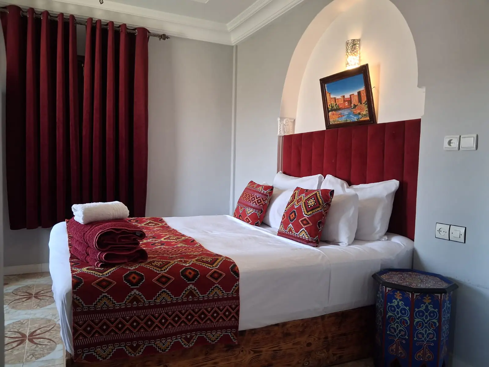 Large Double Room (Mountain View), Door 4, Chambre d’hôtes Aya, Ouzoud — wide view of the room
